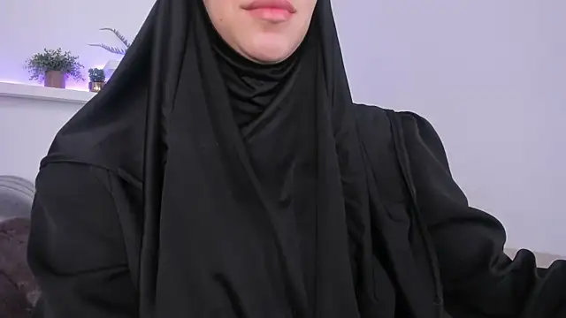 Snapshot of salma_arabicc chatting on 07-18-26, 04:21 salma arabicc online show from 07-18-26, 04:21