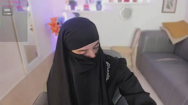 salma arabicc online show from 10-28-25, 04:13