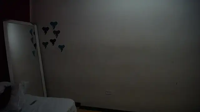 Snapshot of tiny_sarah1 chatting on 02-24-26, 07:59 tiny sarah1 online show from 02-24-26, 07:59