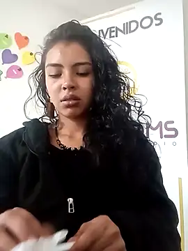 Devil AliceXo online show from 03-18-25, 08:26