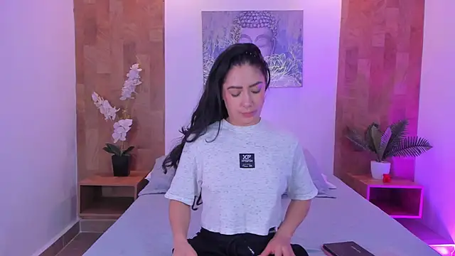 Snapshot of isabella_winkler chatting on 04-23-26, 10:55 isabella winkler online show from 04-23-26, 10:55