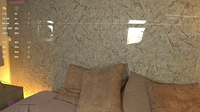 alison222  online show from 02-22-26, 01:02