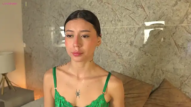 alison222  online show from 02-09-26, 12:14