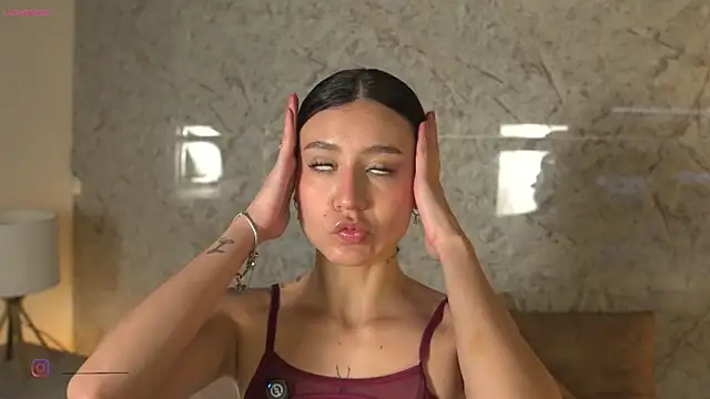 alison222  online show from 02-14-26, 12:27