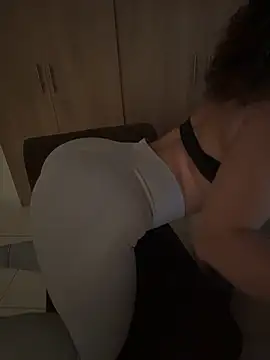 KittyTwerk 2 online show from 04-10-26, 02:24