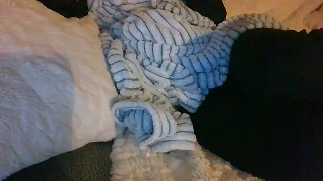 Valentinette online show from 11-28-25, 09:48