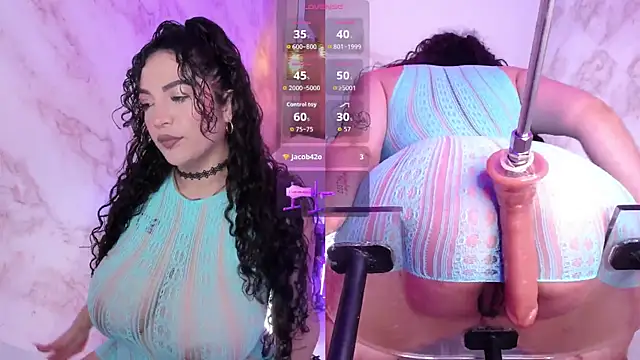 RoxyLicious  online show from 11-15-25, 01:04