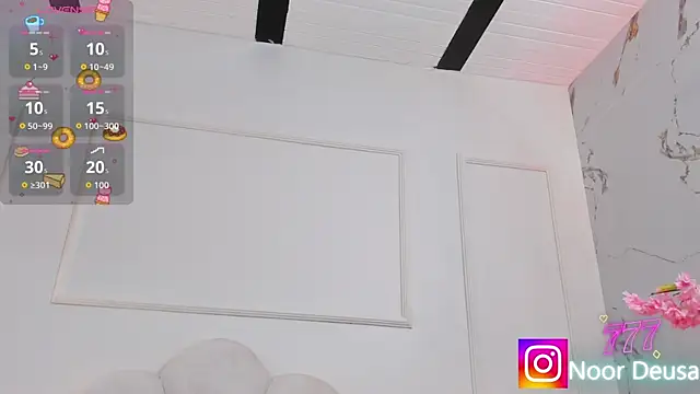 Candaceoweens online show from 04-14-26, 03:44