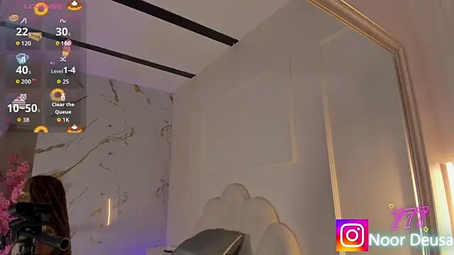 Candaceoweens online show from 05-20-26, 04:31