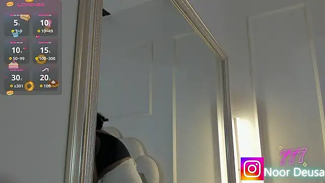 Candaceoweens online show from 03-08-26, 04:27