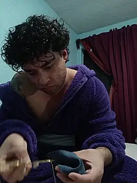 DocPepino online show from 11-05-25, 04:26