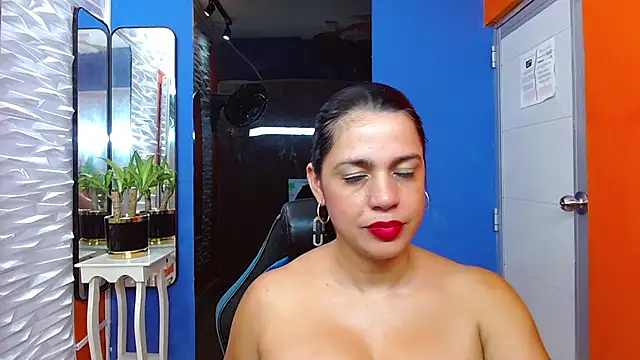 tatiana lc online show from 03-11-25, 06:41