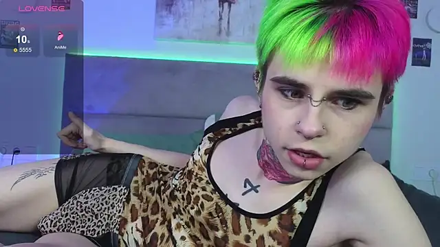 Alex Vallley online show from 10-25-25, 11:05