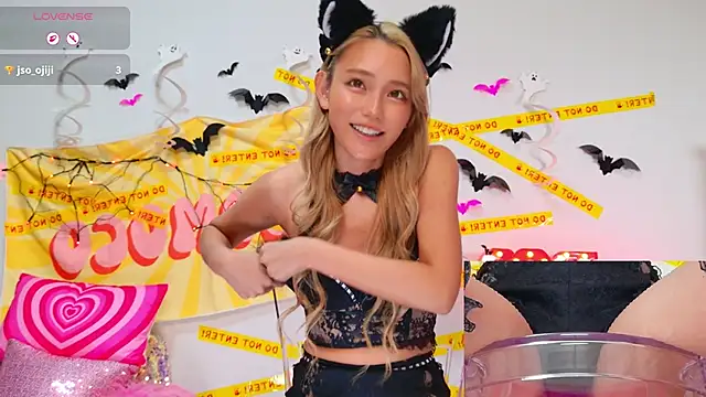 -LOCOMOCO- online show from 10-31-25, 10:23