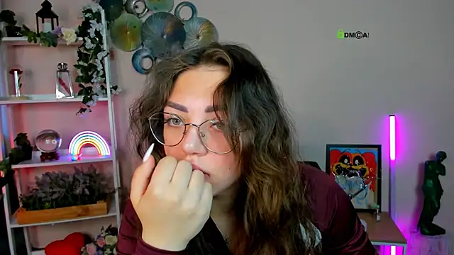 kiki swan online show from 04-29-26, 05:55