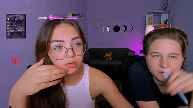 Snapshot of kiki_swan chatting on 10-14-25, 05:41 kiki swan online show from 10-14-25, 05:41