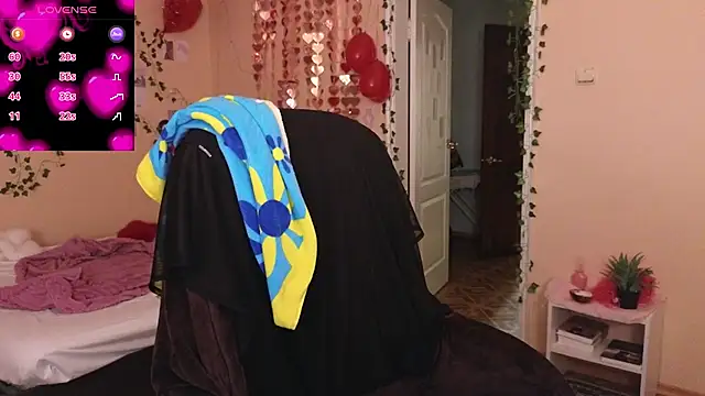 Wane Witch online show from 02-15-26, 07:57