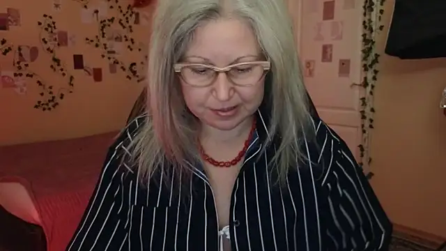 Wane Witch online show from 05-03-26, 10:13