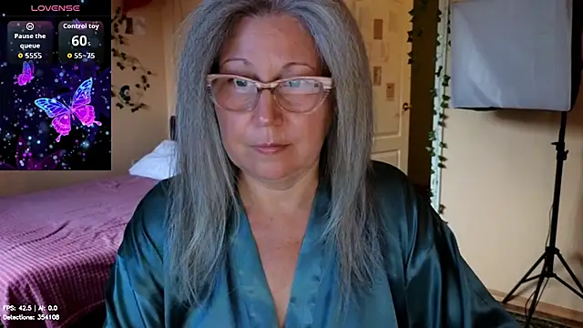 Wane Witch online show from 07-15-26, 04:14