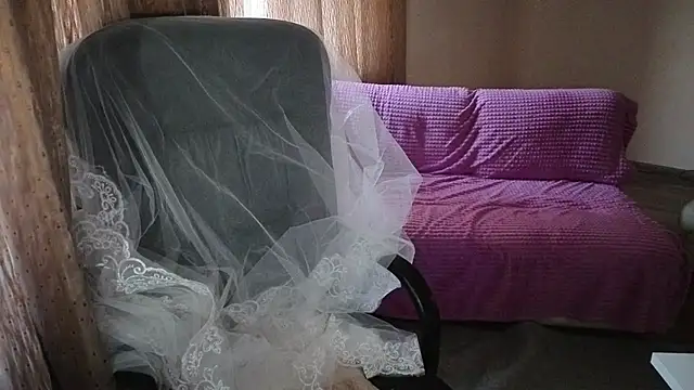 Wane Witch online show from 12-14-25, 12:44