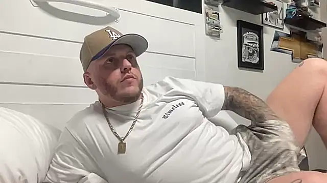 Snapshot of Thegreatwhitepipe chatting on 09-18-25, 10:18 Thegreatwhitepipe online show from 09-18-25, 10:18