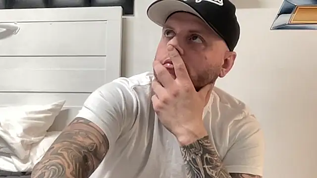 Snapshot of Thegreatwhitepipe chatting on 09-30-25, 05:41 Thegreatwhitepipe online show from 09-30-25, 05:41