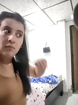 mialorents online show from 12-02-25, 10:44