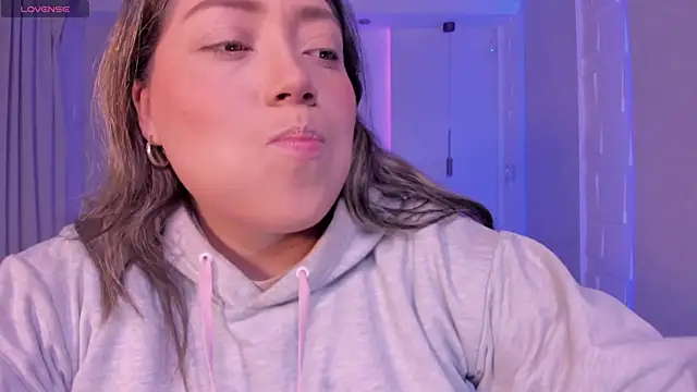 heidy johns online show from 10-30-25, 03:16