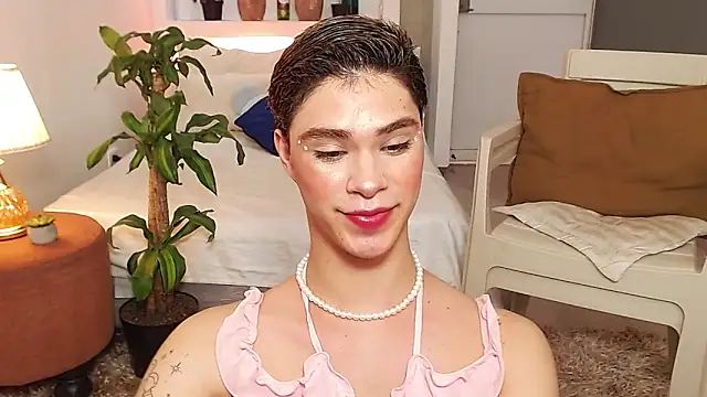 juanes puthee online show from 11-10-25, 12:43