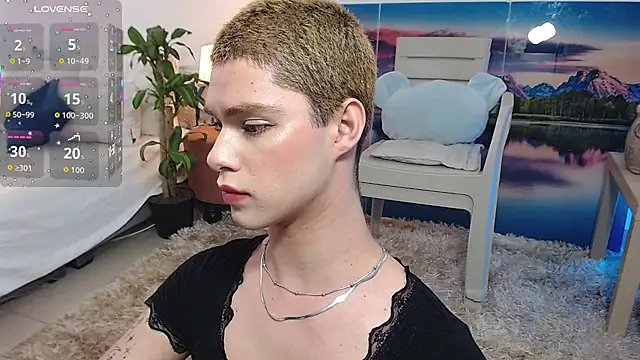 juanes puthee online show from 10-09-25, 09:15