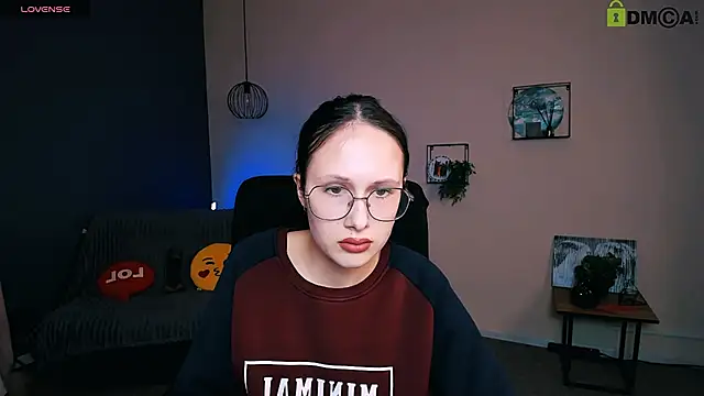 Snapshot of mona_cloud chatting on 03-16-25, 12:33 mona cloud online show from 03-16-25, 12:33