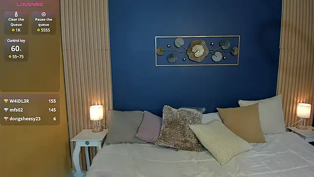 zoe snow  online show from 03-09-25, 12:53