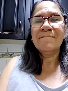 victoria wayne online show from 09-26-25, 10:11