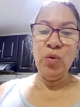 victoria wayne online show from 10-11-25, 10:16