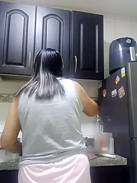 victoria wayne online show from 10-05-25, 09:00