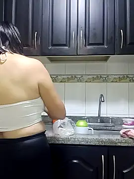 victoria wayne online show from 10-19-25, 09:23