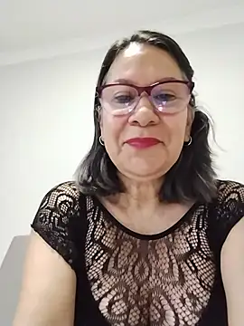 Snapshot of victoria_wayne chatting on 05-25-26, 10:36 victoria wayne online show from 05-25-26, 10:36