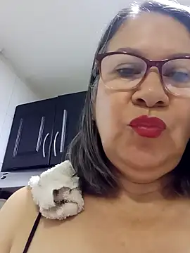 victoria wayne online show from 12-18-25, 09:36