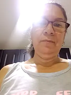 victoria wayne online show from 10-12-25, 09:32