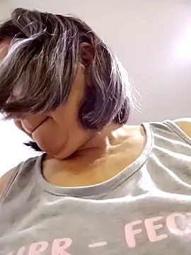 victoria wayne online show from 04-06-26, 10:27