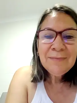 victoria wayne online show from 12-23-25, 10:14