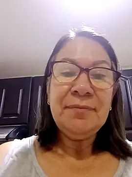 victoria wayne online show from 10-17-25, 09:56