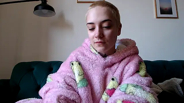 OllympeKaii online show from 03-05-25, 09:16