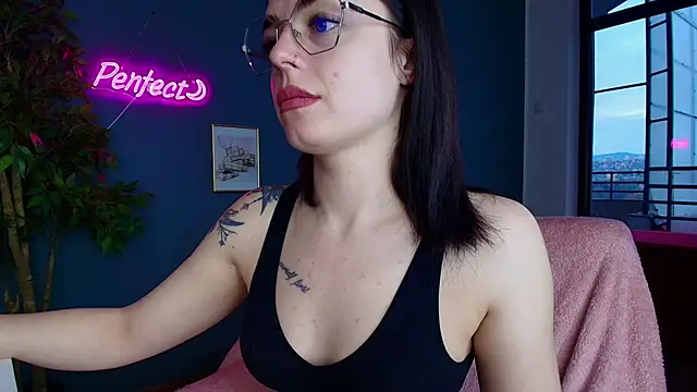 Perfect Moans online show from 04-13-26, 04:05