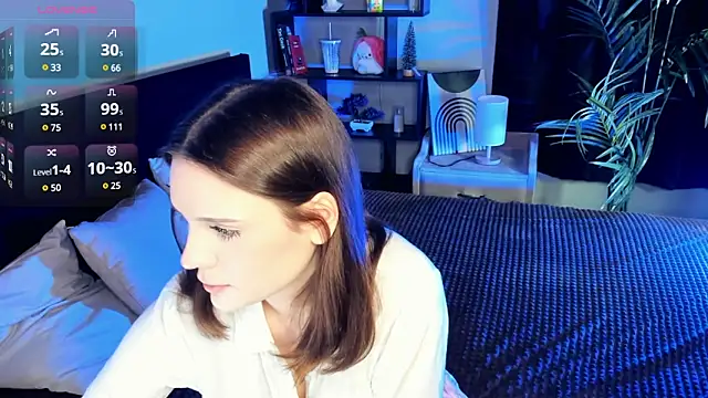 Snapshot of LisaBaillea chatting on 03-16-25, 09:05 LisaBaillea online show from 03-16-25, 09:05