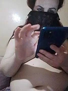 Snapshot of patrona_sexooo chatting on 03-19-25, 12:37 patrona sexooo online show from 03-19-25, 12:37