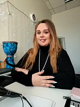 Juicy PeachLux online show from 03-22-26, 05:53