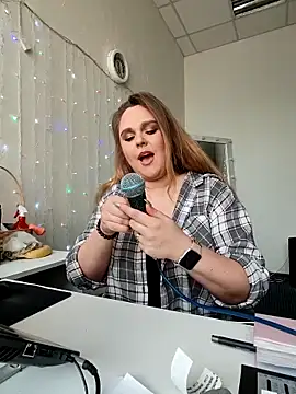 Juicy PeachLux online show from 03-27-26, 08:26