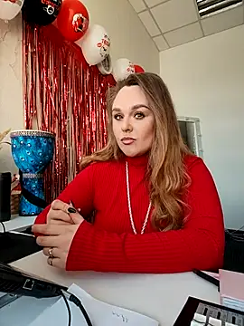 Juicy PeachLux online show from 03-01-26, 07:41