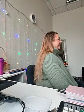 Juicy PeachLux online show from 04-09-26, 08:53